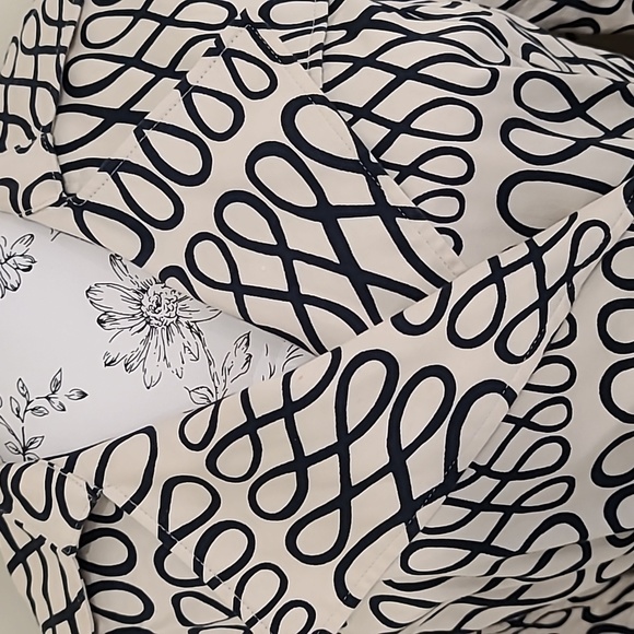 Coat - Picture 3 of 6